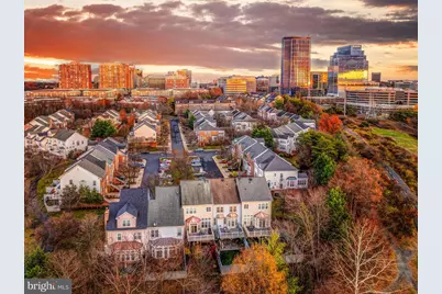 12222 Dorrance Court, Reston, VA 20190 - Photo 4