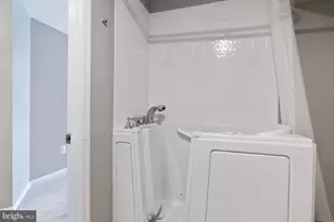 5680 White Dove Ln, Clifton, VA 20124 - Photo 36