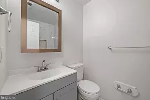 3321 Buckeye Ln, Fairfax, VA 22033 - Photo 20