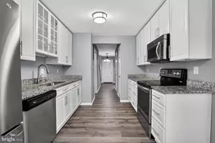 4071 Championship Ct, Annandale, VA 22003 - Photo 4