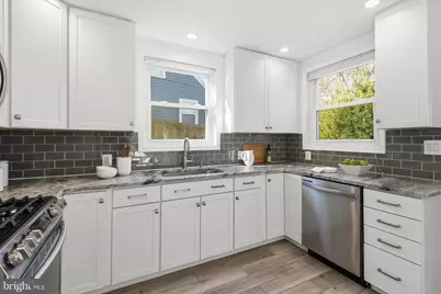 7005 Jefferson Avenue, Falls Church, VA 22042 - Photo 12