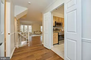 9007 O'Keith Ct, Springfield, VA 22152 - Photo 2