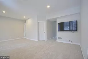 11117 Little Compton Dr, Reston, VA 20191 - Photo 42