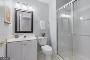 6602 Thurlton Dr, Alexandria, VA 22315 - Photo 36