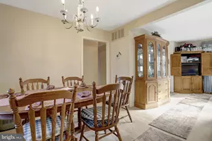 5502 Atlee Pl, Springfield, VA 22151 - Photo 10