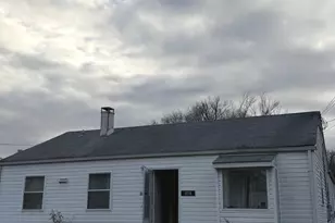 3215 Campbell Dr, Alexandria, VA 22303 - Photo 1