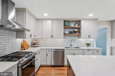 9501 Blythe Dale Court, Vienna, VA 22182 - Photo 16