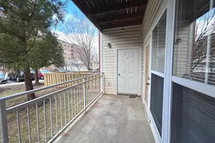 2921 Deer Hollow Way, Fairfax, VA 22031 - Photo 20