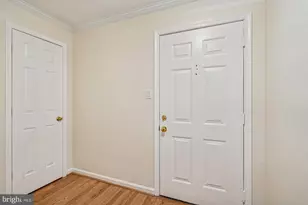 2217 Lovedale Ln, Reston, VA 20191 - Photo 2
