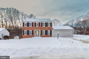 7885 Godolphin Dr, Springfield, VA 22153 - Photo 2