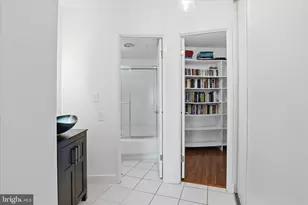 8340 Greensboro Dr, McLean, VA 22102 - Photo 14