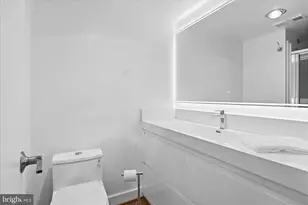 8340 Greensboro Dr, McLean, VA 22102 - Photo 20