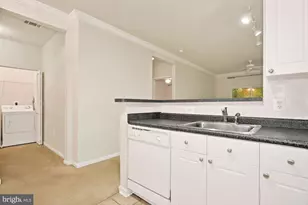 9490 Virginia Center Blvd, Vienna, VA 22181 - Photo 14