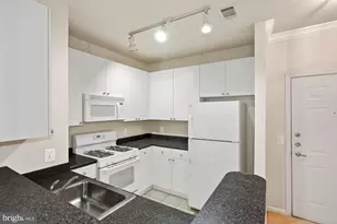 9490 Virginia Center Blvd, Vienna, VA 22181 - Photo 12