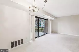 6147 Leesburg Pike, Falls Church, VA 22041 - Photo 10