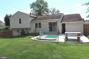 9530 Ashbourn Dr, Burke, VA 22015 - Photo 32