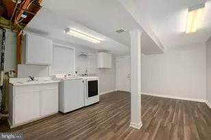 9530 Ashbourn Dr, Burke, VA 22015 - Photo 30