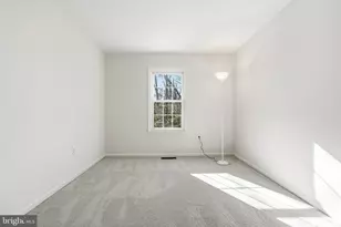 7433 Spring Tree Dr, Springfield, VA 22153 - Photo 36