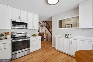 11931 Sentinel Point Ct, Reston, VA 20191 - Photo 4