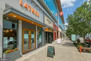 8001 Chanute Pl, Falls Church, VA 22042 - Photo 30