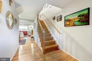 7779 Tiverton Dr, Springfield, VA 22152 - Photo 8