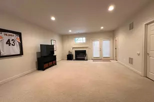 8378 Old Vicarage St, Lorton, VA 22079 - Photo 16