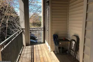 12140 Garden Grove Cir, Fairfax, VA 22030 - Photo 4