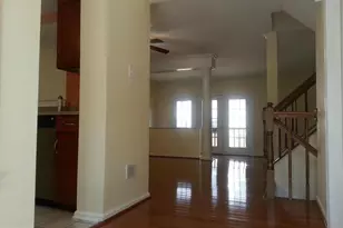 12002 Lisa Marie Ct, Fairfax, VA 22033 - Photo 10