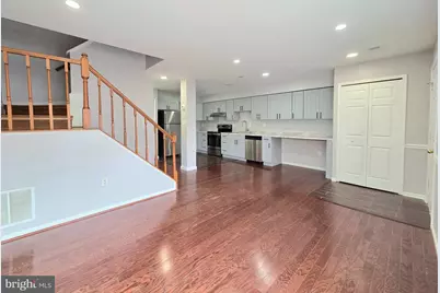 5903 Havener House Way, Centreville, VA 20120 - Photo 4