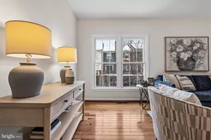 9637 Scotch Haven Dr, Vienna, VA 22181 - Photo 24