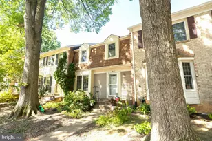 9637 Scotch Haven Dr, Vienna, VA 22181 - Photo 64