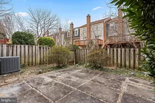 9637 Scotch Haven Dr, Vienna, VA 22181 - Photo 52