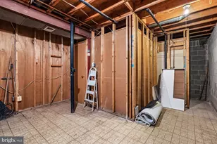 9637 Scotch Haven Dr, Vienna, VA 22181 - Photo 50