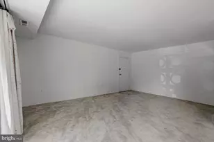 204 Park Terrace Ct SE, Vienna, VA 22180 - Photo 10