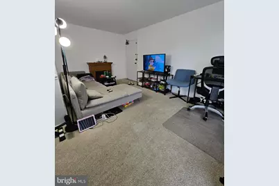 4100 Daniels Avenue #201, Annandale, VA 22003 - Photo 4