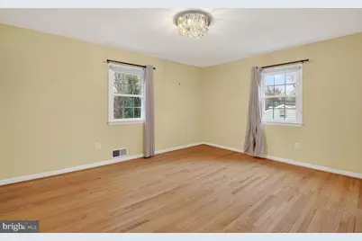 1605 Mary Ellen Court, McLean, VA 22101 - Photo 12