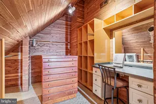 2627 Five Oaks Rd, Vienna, VA 22181 - Photo 52