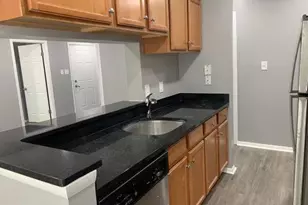 1785 Jonathan Way, Reston, VA 20190 - Photo 10