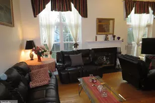 12249 Wye Oak Commons Cir, Burke, VA 22015 - Photo 12