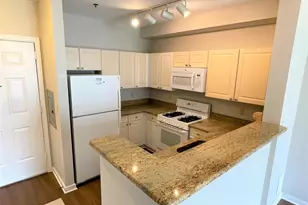 1641 International Dr, McLean, VA 22102 - Photo 8