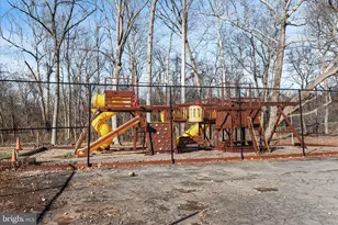 5211 Inverchapel Rd, Springfield, VA 22151 - Photo 58