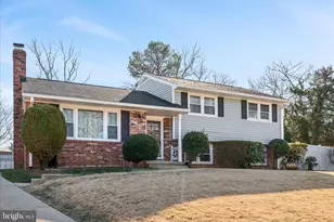 5211 Inverchapel Rd, Springfield, VA 22151 - Photo 8