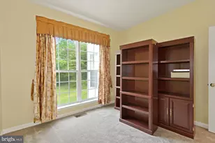 2388 Dakota Lakes Dr, Herndon, VA 20171 - Photo 12