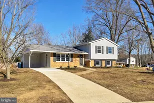 8011 Lynnfield Dr, Alexandria, VA 22306 - Photo 2