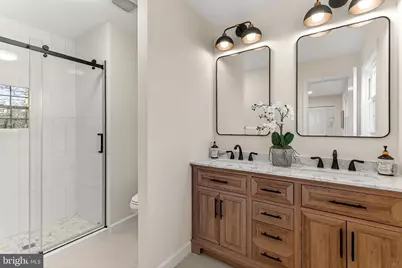 8011 Lynnfield Drive, Alexandria, VA 22306 - Photo 26