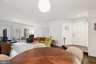 5802 Cove Landing Rd, Burke, VA 22015 - Photo 12