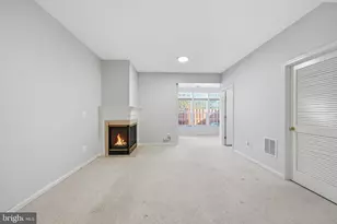 8429 Hallie Rose St, Alexandria, VA 22309 - Photo 14