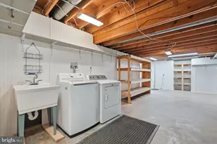 13306 Tannery Ct, Fairfax, VA 22033 - Photo 42