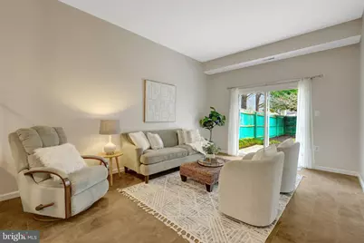 1008 Moore SW, Vienna, VA 22180 - Photo 12