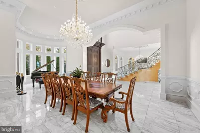 612 Rivercrest Drive, McLean, VA 22101 - Photo 8